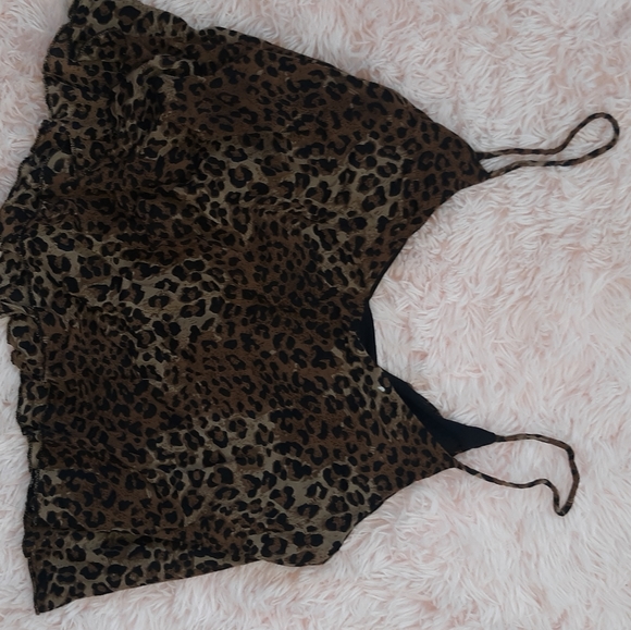 💥Y2k Wet Seal Leopard print cropped tank top! FINAL PRICE! - Picture 3 of 4